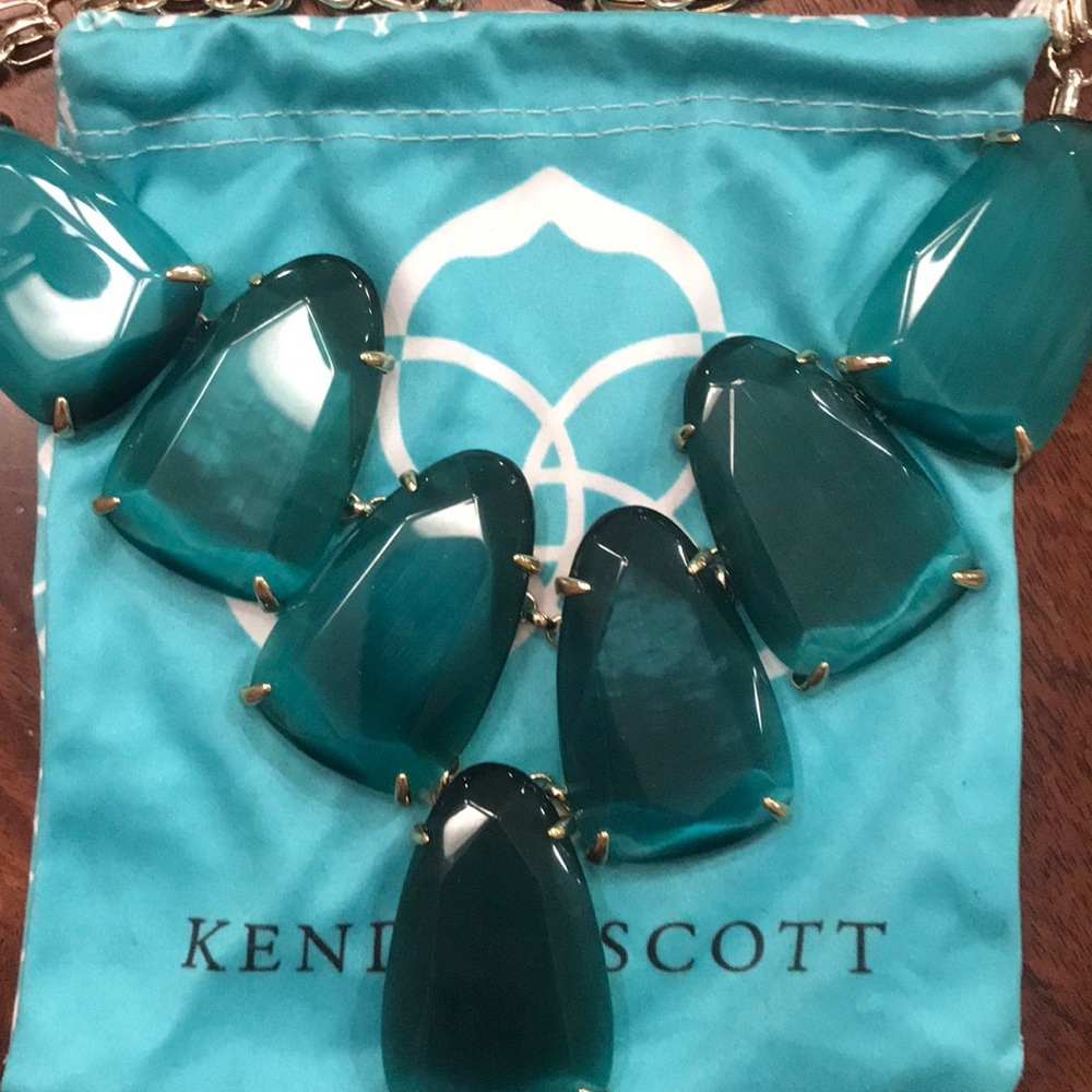 Kendra Scott Harlow Necklace Green